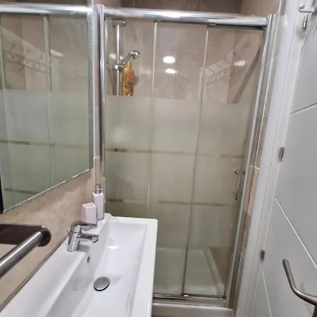 Axioma Studia Apartment *